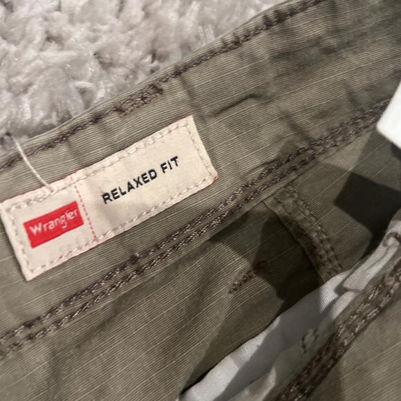 Wrangler cargo pants - Picture 4 of 4